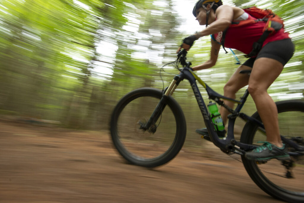 prkr mtn mtb rider moving fast